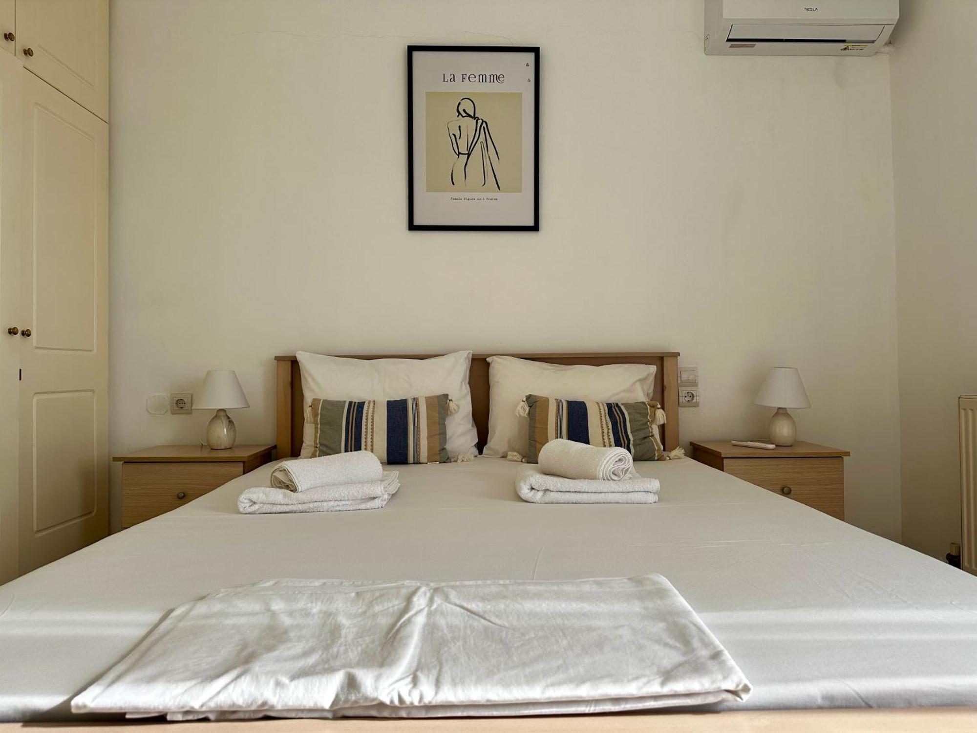 City Center, Cozy Apartment, With Amazing View, "2" คอสทาวน์ ภายนอก รูปภาพ